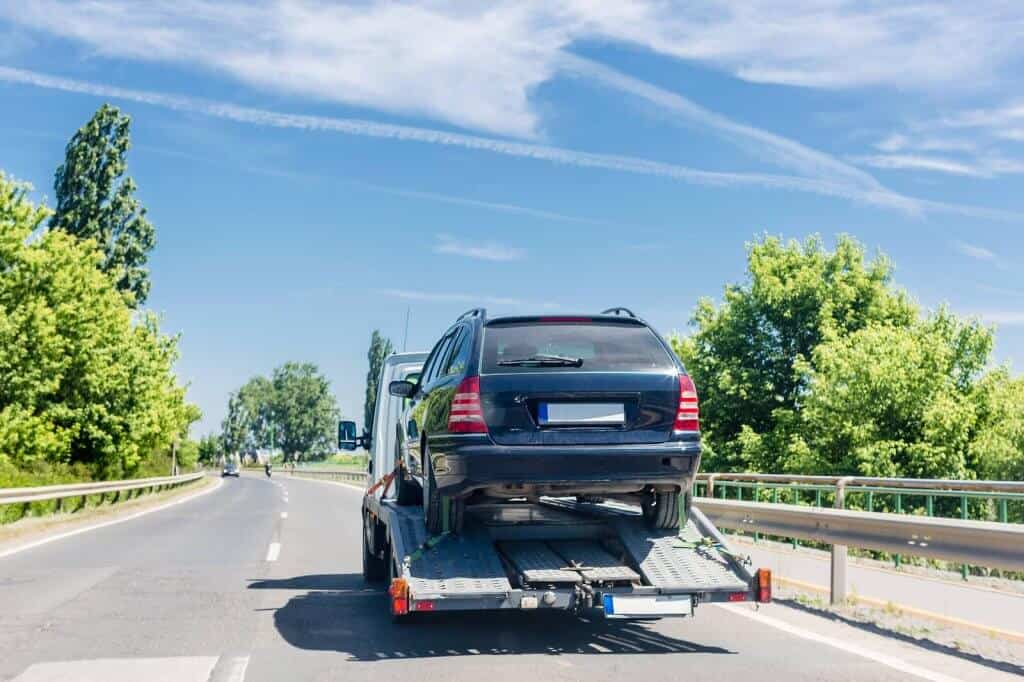 Compare Tow Truck Insurance Quotes | QuoteSearcher